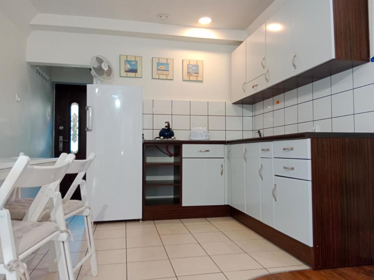 Apartamenty I Domki Osinscy 布拉涅沃 外观 照片