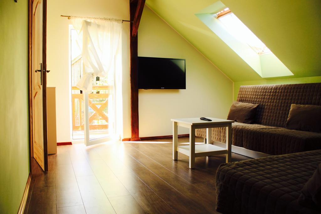 Apartamenty I Domki Osinscy 布拉涅沃 客房 照片