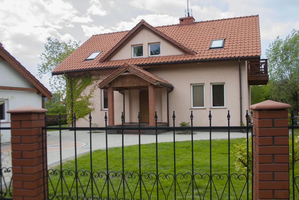Apartamenty I Domki Osinscy 布拉涅沃 客房 照片